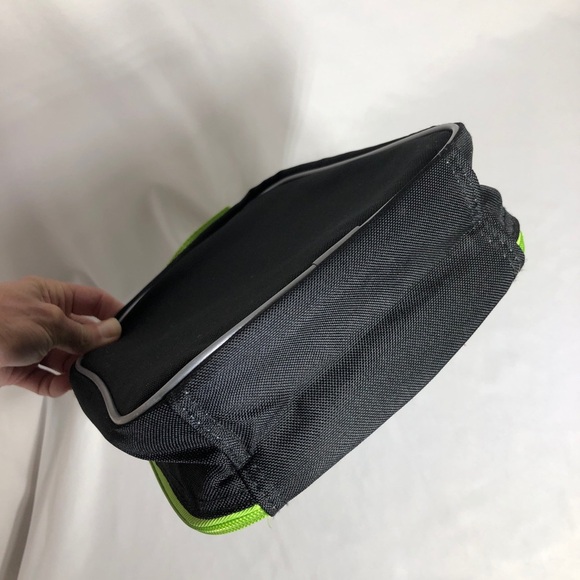 Nickelodeon TMNT Beat This Kid’s Lunch Box - Picture 4 of 9